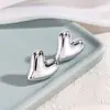 Brincos de Amor de Celebridade da Internet Europeia e Americana Moda Ins Design Simples Coração de Pêssego Formato de Coração Brincos Retro Elegantes Versáteis para Mulheres