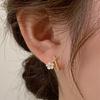 Pendientes de flor de concha con diamantes de imitación cruzados, nuevos pendientes de diseño de nicho de moda, pendientes de moda de alta calidad de lujo