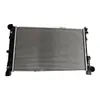 2035000303 es adecuado para Tanque de agua de Mercedes-Benz Clase C W203 Radiador C200 Malla de enfriamiento refrigerador C180