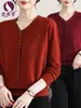 Suéter de tricô com decote V novo para 2026, transfronteiriço, estiloso e versátil, de manga longa, tamanhos grandes, adequado para mães, blusa básica modeladora e elegante