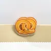 Clip sellador decorativo de regalo de dibujos animados de pan INS, clip para notas, clip de PP, lindos artículos pequeños de 2 yuanes para estudiantes, al por mayor