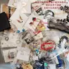 Joyería Mixta para Mujer al Peso en Stock Lote Mixto Collares Aretes Pulseras Brazaletes Anillos Etc.. Exportar Varios Ma Taibao