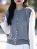 Cardigan Nuevo de Punto para Mujer Primavera 2026 Falso Dos Piezas Bloque de Color Ajustado Elegante Color de Contraste Versátil Prendas de Abrigo