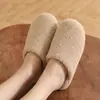 Nuevas Pantuflas de Felpa para Hogar de Pareja para Mujer Otoño Invierno Más Terciopelo Cálidas Silenciosas Antideslizantes Simples de Piso de Algodón para Hombre