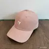 Bonito Cachorro Outono e Inverno Retrô Veludo Cotelê Boné de Baseball para Homens e Mulheres, Moda de Rua Boné Bico de Pato com Coroa Profunda e Aba Larga, Faz o Rosto Parecer Menor