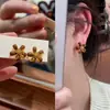 Brincos de Flor de Cinco Pétalas com Gotejamento de Óleo Novos 2025, Flores Doces, Brincos Elegantes, High-End, Brincos Elegantes e Modernos Atacado