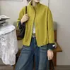 Trench coat curto para mulheres petite, jaqueta color block moderna, roupas femininas, novo top casual solto estilo europeu para primavera e outono de 2026