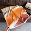 Bufanda de Seda de Moda Estilo Coreano con Estampado Ins, Chal de Alta Gama, Bufanda para el Cuello con Protección Solar, Pañuelo Cuadrado Pequeño, Pañuelo para la Cabeza, Bufanda para Mujer