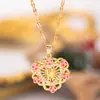 Moda Transfronteriza Europea y Americana Lujo Ligero Colgante de Flor de 26 Letras Collar Chapado en Oro Joyería de Moda Regalo para Fiesta