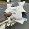 26 Novo Pelúcia Branco Hello Kitty Espesso Impermeável à Prova de Vento Proteção Contra o Frio Manta de Inverno à Prova de Vento Fivela de Chifre Patinete Elétrico