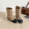 26 Botas de Peluche Nuevas de Otoño Temprano Estilo Clásico Patchwork que Aumentan la Altura Botas de Ballet Color Nude con Puño y Lazo para un Efecto Adelgazante Botas Cortas para Mujer