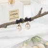 Pendientes Dorados de Moda, Lujo Ligero y Sensación de Alta Gama, Estilo Nuevo, Pendientes Simples y Versátiles, Pendientes de Perlas para Otoño e Invierno