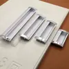 Manijas Empotradas Ocultas de Aleación de Zinc para Puertas Correderas, Puertas de Gabinete Cuadradas y Manijas Ocultas de Aluminio, Ventas Directas de Fábrica