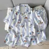 2026 Nuevo Estilo Coreano Lujo Ligero Pijama de Algodón Nube con Letras para Hombre, Verano Manga Corta Pantalón Largo Cárdigan Ropa de Casa
