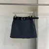 Falda de Traje Estilo Coreano de Cintura Alta para Primavera/Verano 2026, Diseño Adelgazante y Elegante, Falda Corta Ajustada