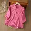 Camisa de Algodão e Linho com Lapela Feminina Renda Broche 3D Temperamento Moda Blusa Sete Mangas Novo Top Artístico de Verão