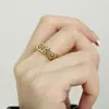 Anillo Abierto Dorado Antiguo Desgastado para Mujer, Estilo Chino Lujo Ligero Anillo Ajustable para Dedo Índice, Accesorio de Cobre Dorado Personalizado de Moda