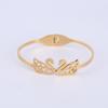 Pulsera de Acero de Titanio Oro de 18K Estilo Celebridad de Internet Cisne Pequeño Pulsera Retro de Acero Inoxidable para Mujer Pulsera con Apertura de Resorte