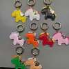 Año del Caballo Llavero Colgante Creativo de Cuero con Forma de Caballo Práctico Lujo Ligero Caballo del Zodiaco Regalo de Año Nuevo Mascota del Año del Caballo Regalo