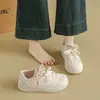 Zapatillas Blancas para Mujer 2026, Nuevo Estilo Coreano de Otoño, Zapatos de Tabla Versátiles Casuales Deportivos para Estudiantes, Estilo Callejero FB2026-10