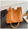 Bolso de Hombro Retro de Gran Capacidad para Mujer Transfronterizo 2026 Nuevo Bolso Cubo Simple de Moda
