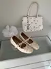 Zapatos Mary Jane de Primer Encuentro para Mujer con Lazo y Decoración de Remaches, Zapatos Planos de Ballet Estilo Dulce con Aumento Interno de Altura