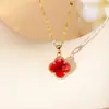 Novo Estilo Colar de Aço Titânio Flor de Quatro Folhas para Mulheres, Gargantilha Estilosa e Sexy, Popular Corrente de Clavícula Trevo da Sorte Que Não Desbota