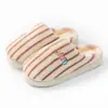 Pantuflas peludas para hombre, nuevo estilo otoño/invierno, para uso en interiores, cálidas y cómodas para el dormitorio, pantuflas de algodón suave, con un toque de alta gama