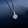 Collar Clásico de Corazón con Seis Garras y Copo de Nieve de Moissanita para Mujer en Plata de Ley Colgante Sencillo de Alta Gama de Moissanita Regalo de Cumpleaños