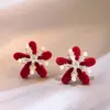 Pendientes de Caballo Rojo del Año Zodiacal 2026 para Mujer, Artículo Caliente de Otoño e Invierno, Pendientes Exquisitos con un Toque de Lujo Ligero y de Gama Alta, Pendientes Muy Hermosos