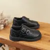 Mocasines Retro Tallados Estilo Británico para Mujer, Nuevo Modelo Primavera 2026, Zapatos de Cuero Planos Versátiles de Suela Blanda Cómodos