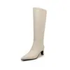 Botas de montar de cuero de vaca de dos capas para mujer, estilo nuevo de otoño e invierno, punta cuadrada, cremallera lateral, botas de tacón alto hasta la rodilla para mujer