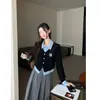 Conjunto Dos en Uno para Mujer con Diseño Original MRO Estilo Universitario con Camisa de Manga Larga y Cuello POLO para Principios de Primavera