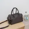 Bolsa de Bolos Doble Capa Estilo Nuevo Celebridad de Internet Piel de Vaca Retro Patrón Lichi Versátil Bolso de Hombro Diseño de Nicho Bolso de Mano