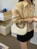 Bolsa Cruzada de Verano 2026 Estilo Francés Bolso de Mano para Axila Versión Coreana para Viajes Cotidianos Color Sólido Bolso Único de Alto Valor