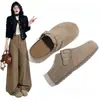 Sapatos Birkenstock de Cobertura Total Femininos 2026 Outono Novo Couro Fosco Fivela Sapatos Preguiçosos Planos Retro Birkenstock Sapatos Únicos