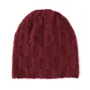 Gorro de punto cálido de cachemira para otoño e invierno, gorro de lana jacquard para hombre y mujer, gorro de punta de flor tridimensional hecho a mano europeo y americano, orejeras