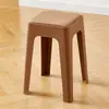 Venda Direta de Fábrica de Banquinhos de Jantar Modernos Simples Empilháveis para Adultos, Resistentes e Duráveis, Banquinhos Quadrados com Cobertura Macia para a Sala de Estar, Espessados e Antiderrapantes