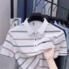 Agotado del mostrador~Camiseta de manga corta de verano para hombre, a rayas, cuello camisero, corte holgado, estilo de negocios, estilo papá, polo de seda helada