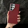 Capa de Celular com Padrão de Fibra de Carbono Adequada para Samsung S26Ultra S25U Magnética Kevlar Adesivo de Água Capa Protetora com Sensação de Pele