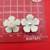 Pingentes Pequenos de Letras Borboleta Estilo Chanel Galvanizados, Acessórios Plásticos DIY de Flores e Corações, Presilhas de Cabelo, Decorações para Capas de Celular e Adesivos