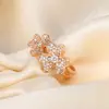 Anillo Popular de Trébol Completo de Diamantes Seiko de Xiaohongshu para Mujer, Lujo Ligero, Anillo de Dedo Índice Abierto de Moda y Versátil