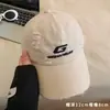 Gorra de Béisbol Bordada con Letra G de Agujeros estilo Coreano para Mujer Cabeza Grande Cara Pequeña Ala Ancha Lengua de Pato Casual Combinable Sombrero