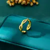 Nuevo Anillo Geométrico de Zirconio Color Oro Arena Vietnamita para Mujer Estilo Lujo Ligero Moderno Anillo de Líneas Cruzadas Joyería Transfronteriza Venta Directa