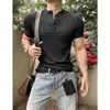 Camiseta Henley de Estilo Old Money Manga Corta para Hombre Verano Fina Transpirable Casual Top para Hombre Camisa Henley Retro Americana