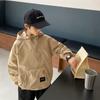 Jaqueta com Capuz Haima para Meninos Nova Coleção Primavera e Outono 2026 Roupa de Trabalho ao Ar Livre Infantil Estilo Coreano Roupas Infantis