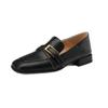 Estilo britânico cinto de metal fivela cheia de couro loafers primavera 2023 salto baixo cabeça quadrada cowhide boca profunda sapatos de camada única para as mulheres