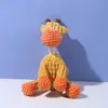 Set de Juguetes de Peluche Chirriantes para Perros, Animales de Peluche Interactivos con Cuello de Cuerda, Juguetes Duraderos para la Dentición para Perros Pequeños/Medianos, 4 Diseños Lindos para Aliviar el Aburrimiento y la Limpieza Dental