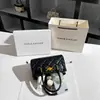 Dropshipping Bolsos Kelly Acolchados de Nicho Nuevo Estilo Otoño/Invierno 2025 Bolsos de Mano de Alta Gama al por Mayor