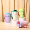 Venda Quente Garrafa Térmica de Aço Inoxidável 316 Portátil ao Ar Livre com Cordão Acompanhando Caneca de Café Alto Valor de Cor Desenho Animado Copo de Água para Crianças